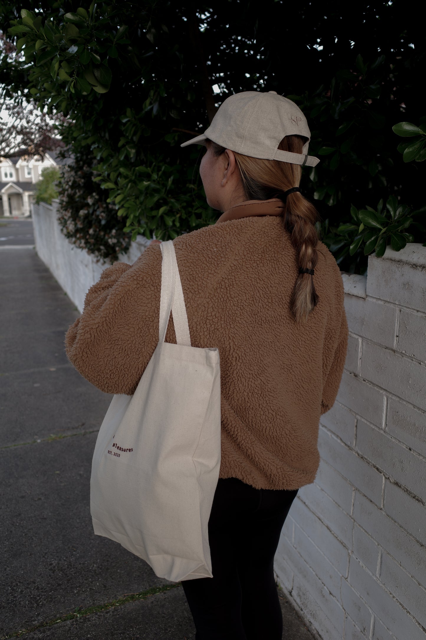 Tote bag
